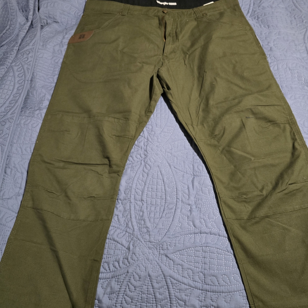 Wrangler Riggs 42x30 NWOT